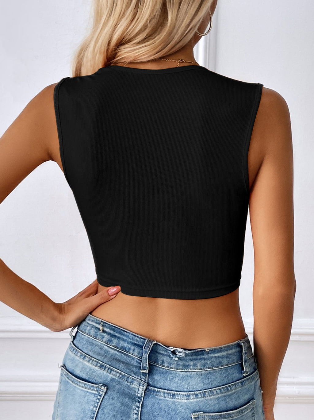 Wide Strap Square Neck Crop Tank Top - Black - 2