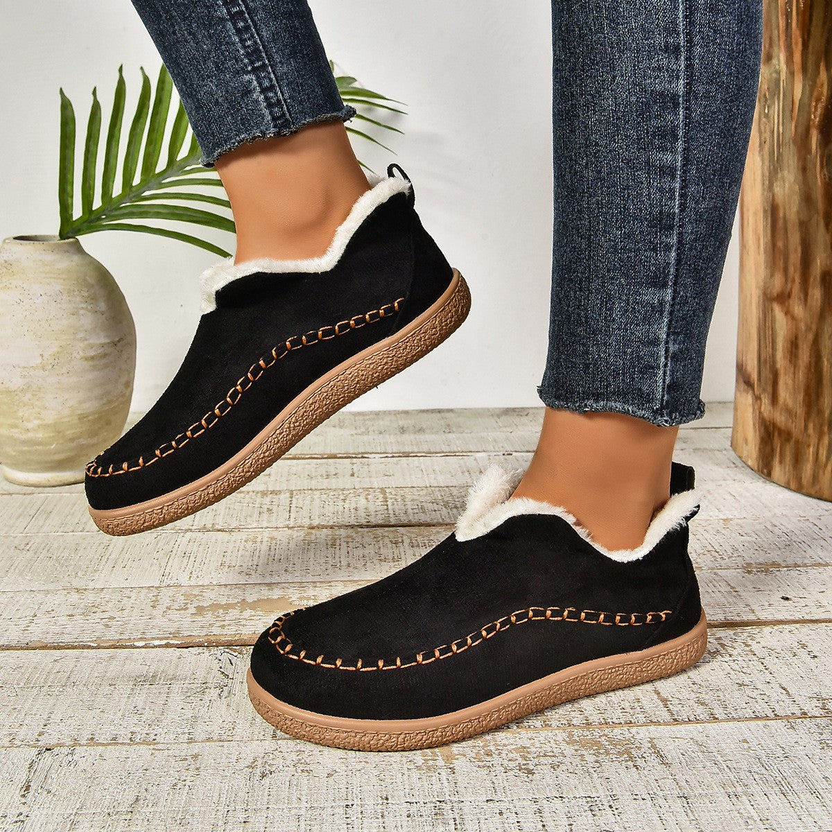 Cozy Plush Lined Moccasin Slippers - Black