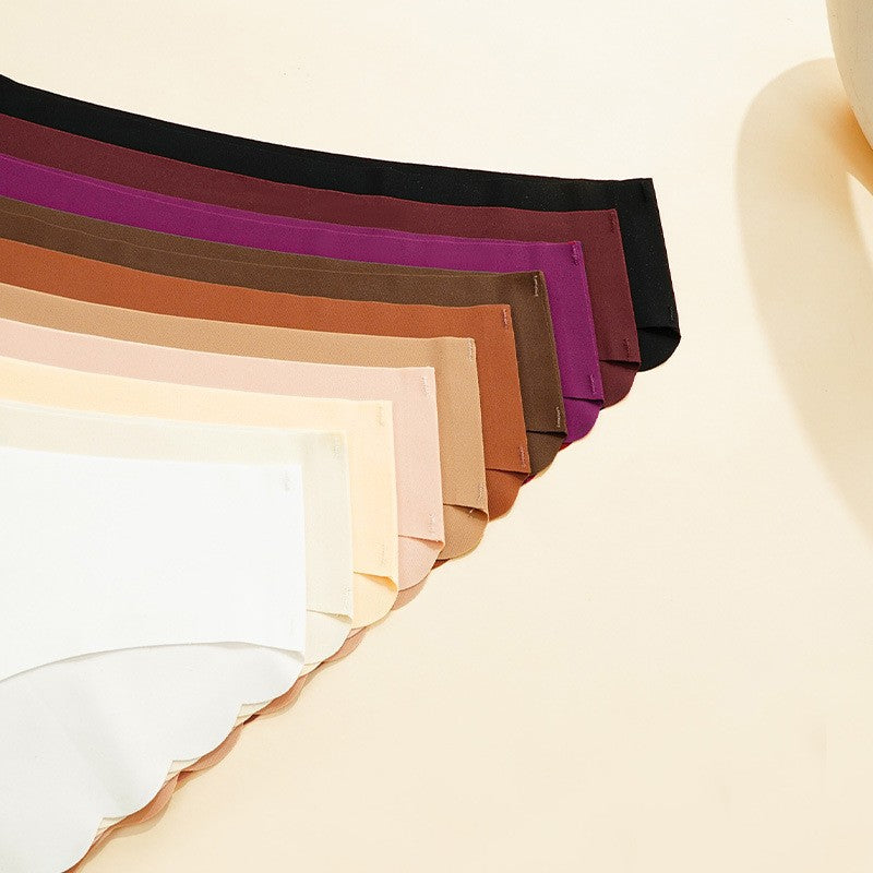 Seamless Scalloped V Front Low Rise Brief