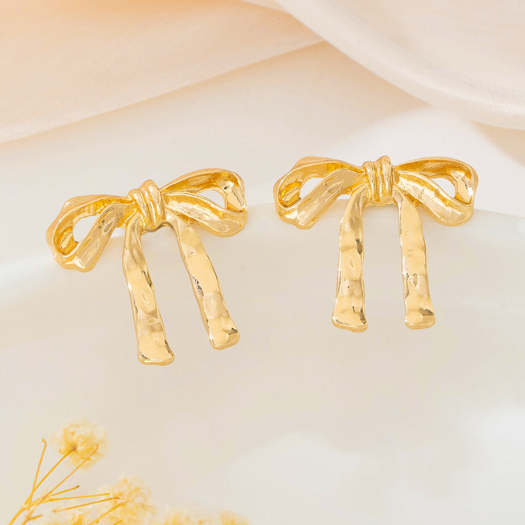 Hammered Ribbon Bow Stud Earrings - Gold - 1