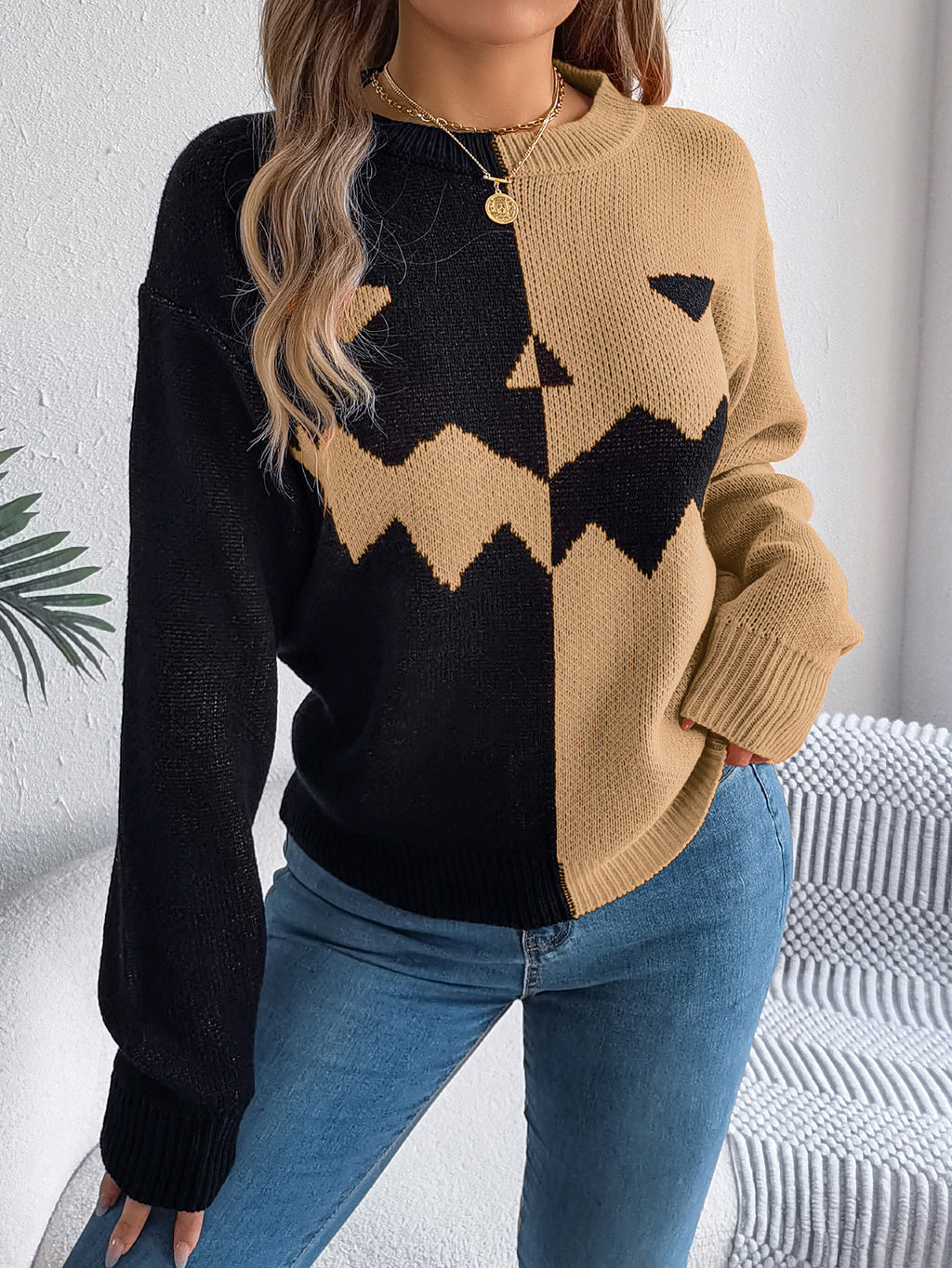 Split Contrast Carved Face Halloween Knit Sweater - Khaki