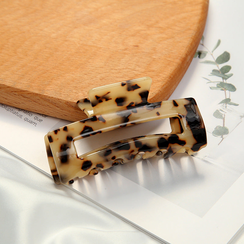 Wide Bar Rectangle Acetate Hair Claw - Brown