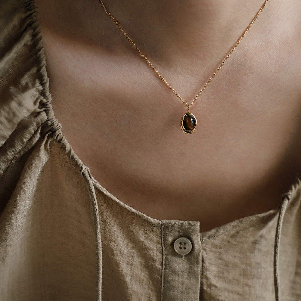Dainty Oval Stone Pendant Necklace - Gold - 3