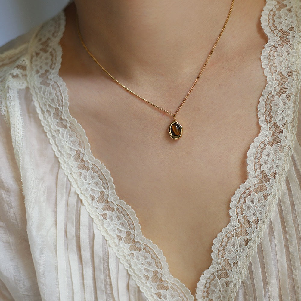 Dainty Oval Stone Pendant Necklace