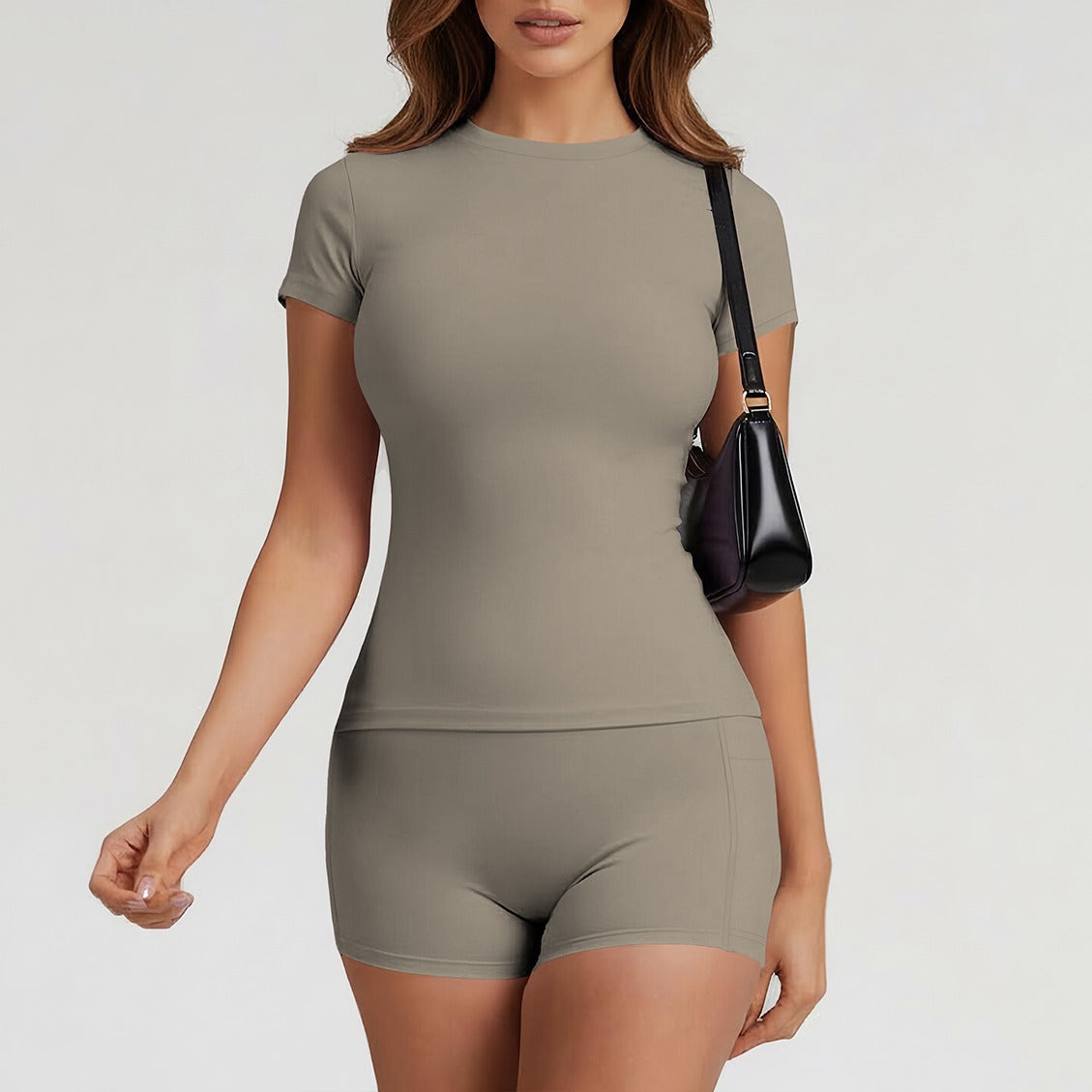 Brushed Fitted Tee and Pocket Shorts Workout Set - Taupe