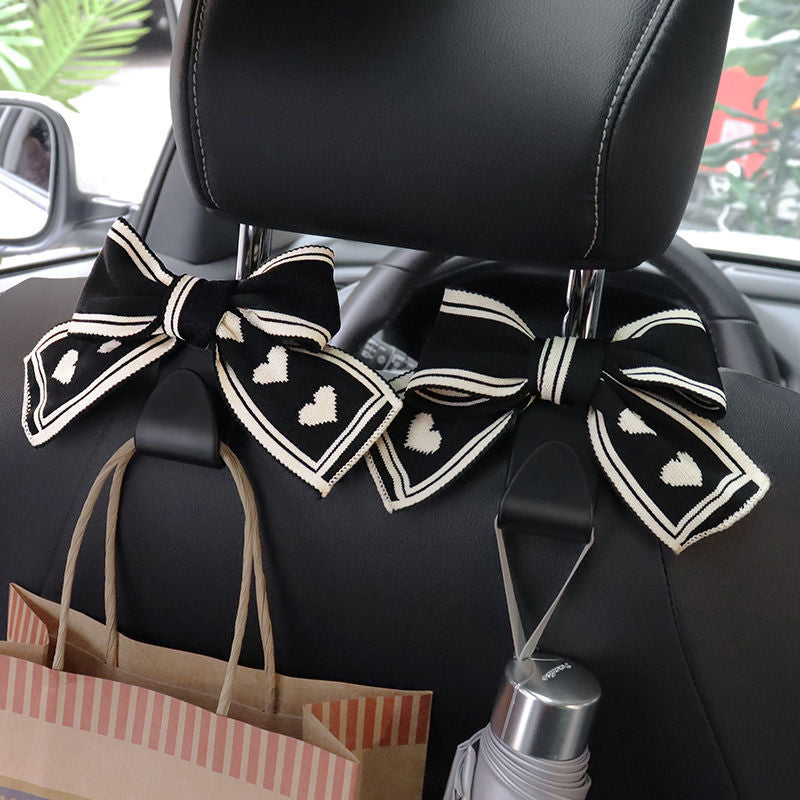 Bow Car Headrest Hook With Heart Print - Black