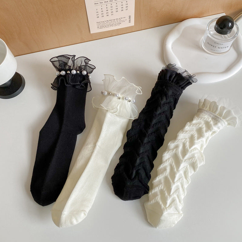 Lace Ruffle Pearl Trim Cotton Socks - view 3