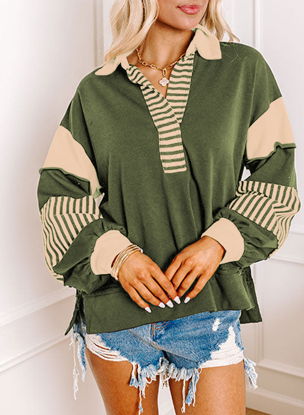 Striped Sleeve Colorblock Collared Sweatshirt - Green