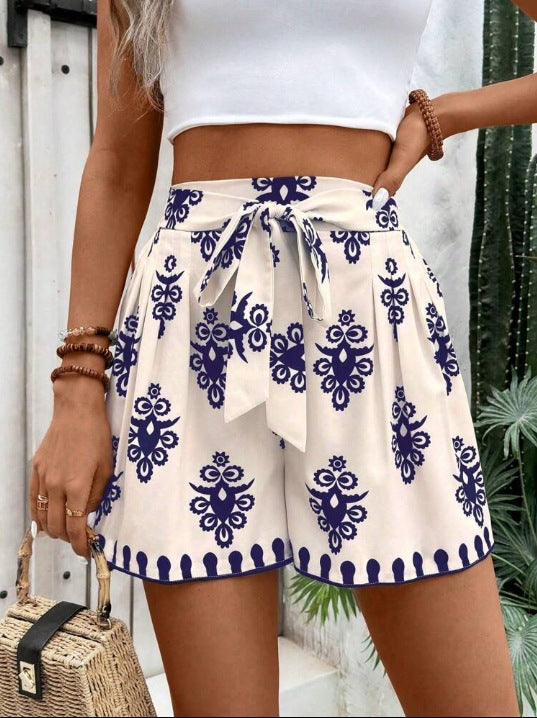 Boho Medallion Print Tie Waist Shorts - Beige