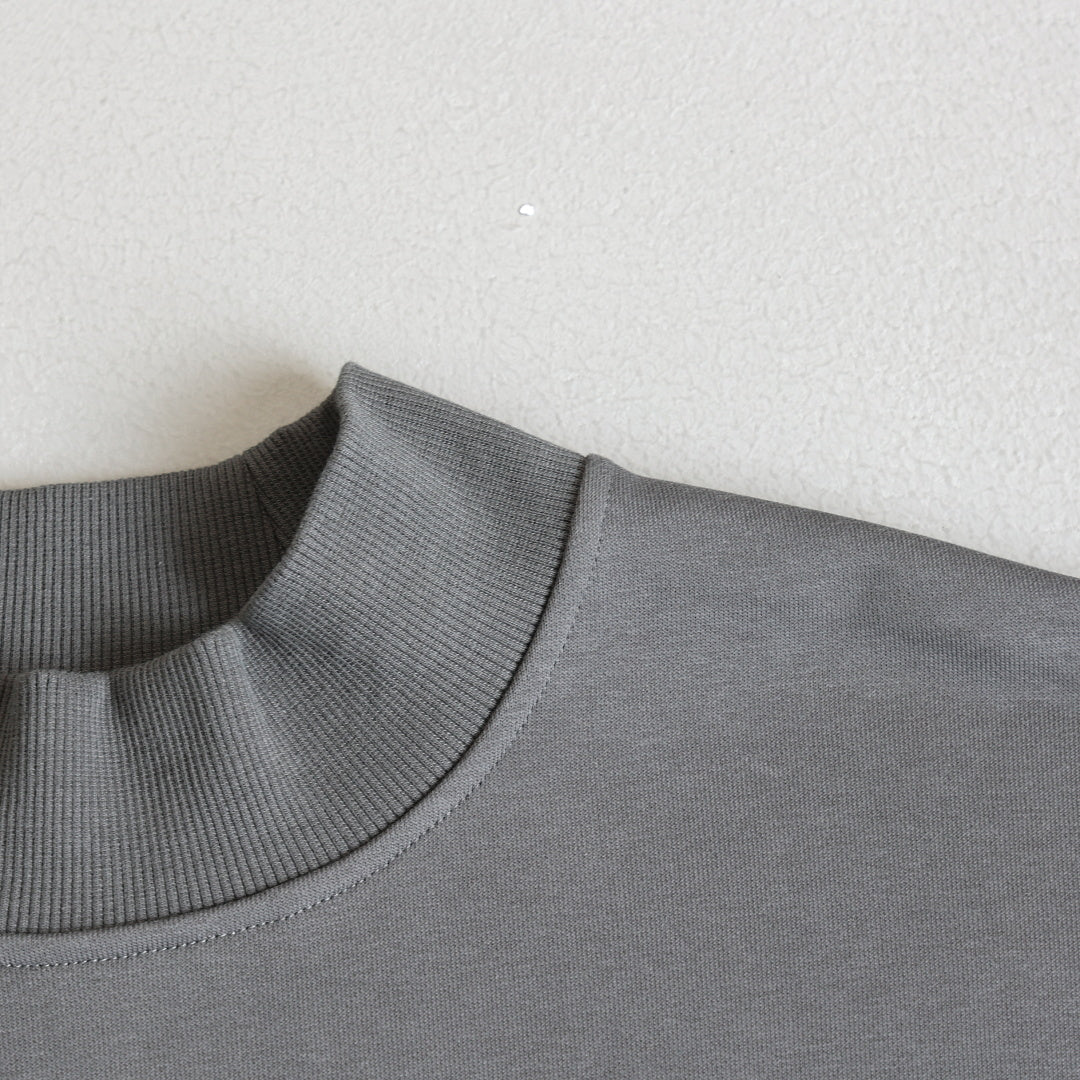 Boxy Mock Neck Sweatshirt With Raw Hem - Charcoal - 4