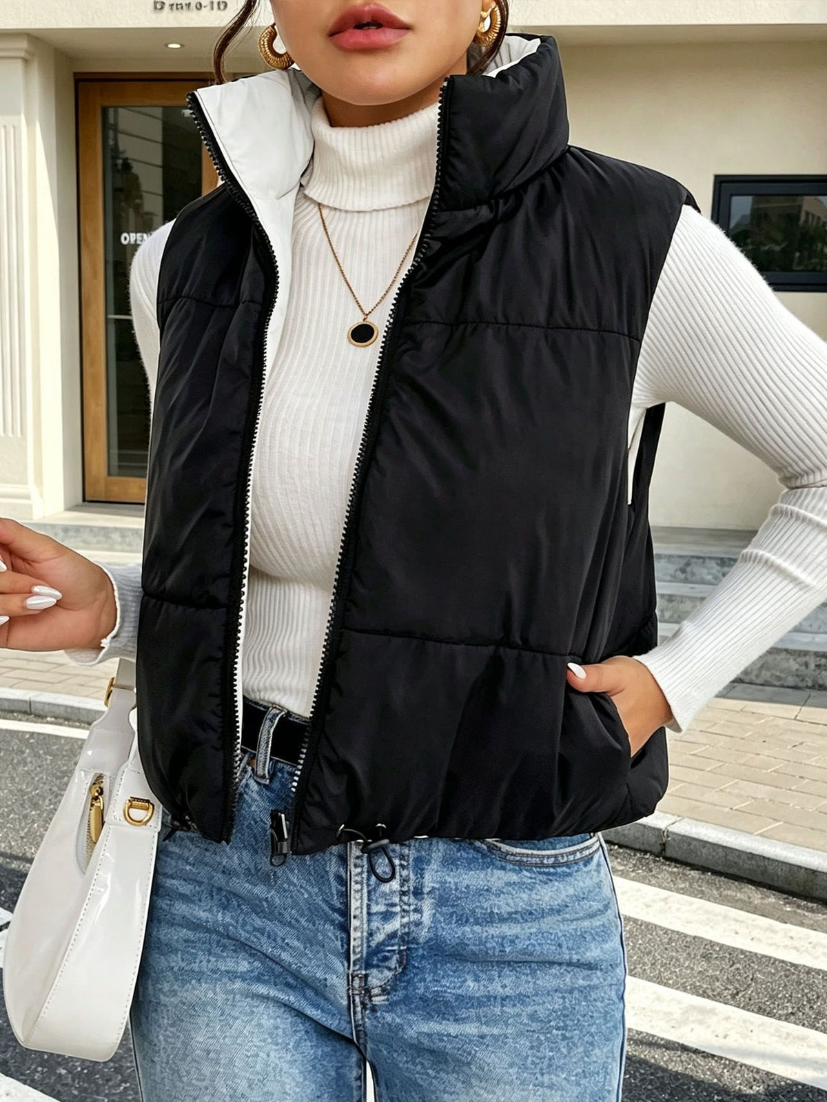 Reversible Cropped Puffer Vest With Stand Collar - Black