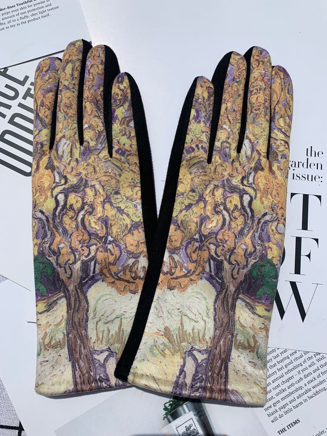 Classic Painting Print Touchscreen Gloves - Color_6