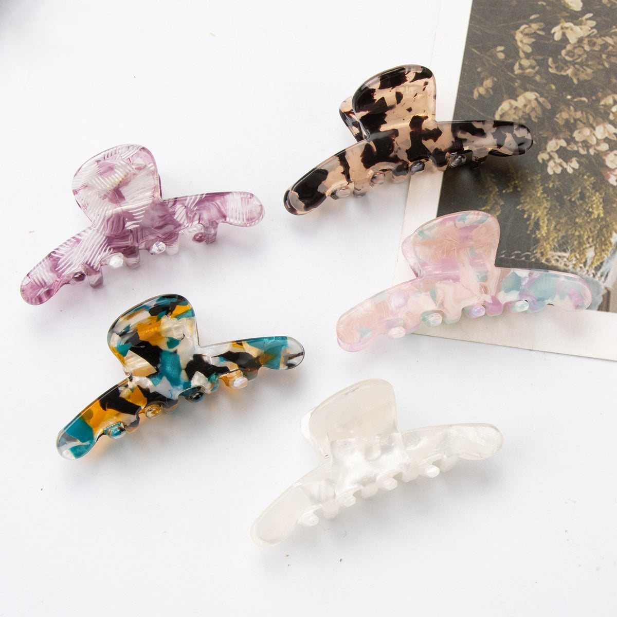 Studded Arch Marbled Hair Claw Clip