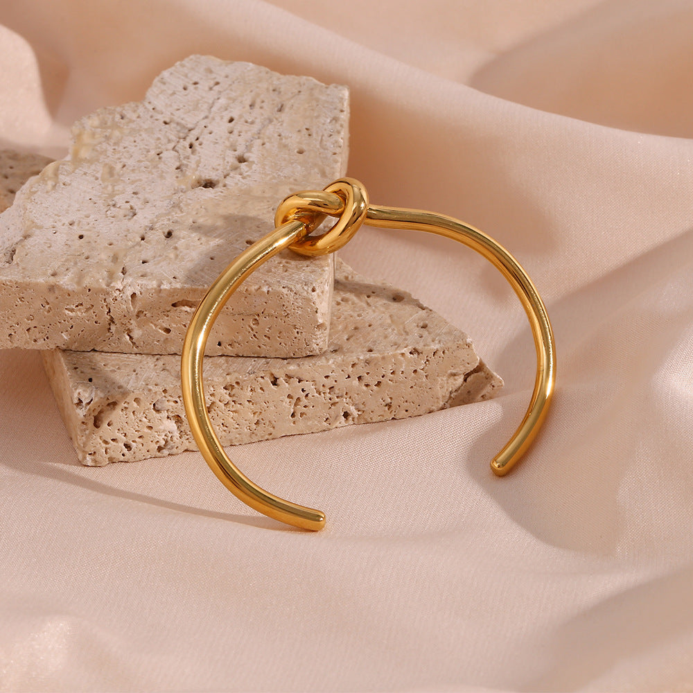 Love Knot Slim Open Cuff Bracelet - Gold - 5