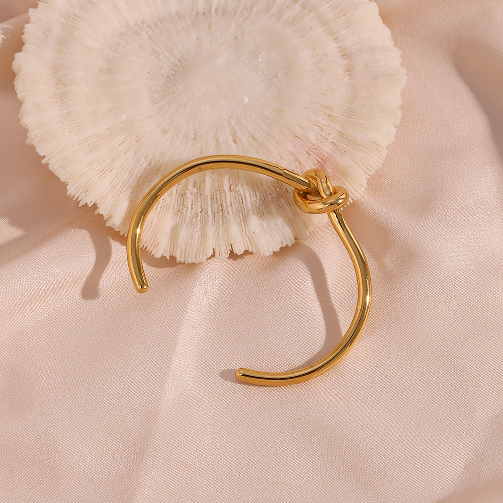 Love Knot Slim Open Cuff Bracelet - Gold - 6
