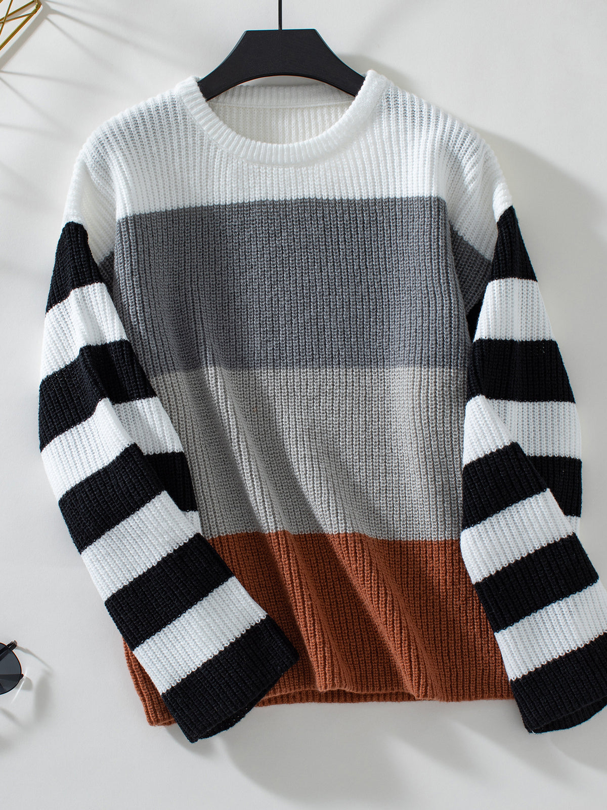 Colorblock Striped Sleeve Crewneck Knit Sweater - Grey