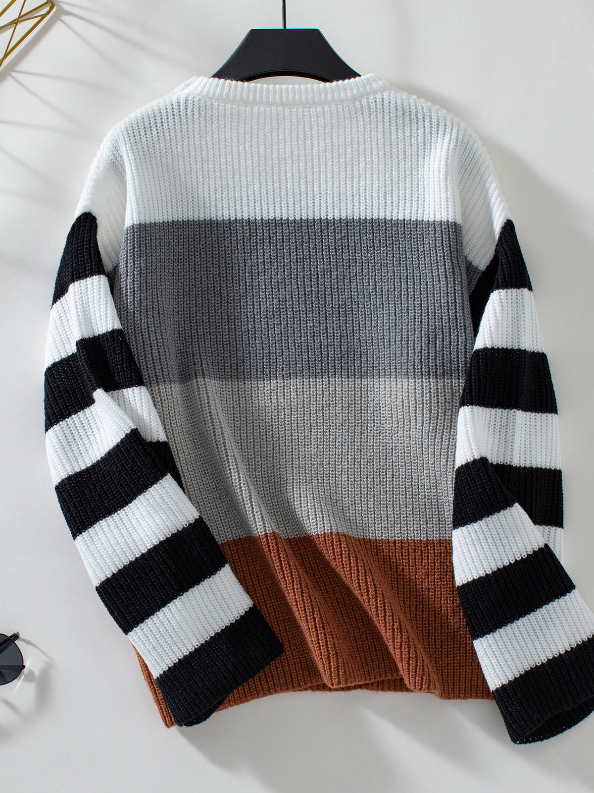 Colorblock Striped Sleeve Crewneck Knit Sweater - Grey - 1