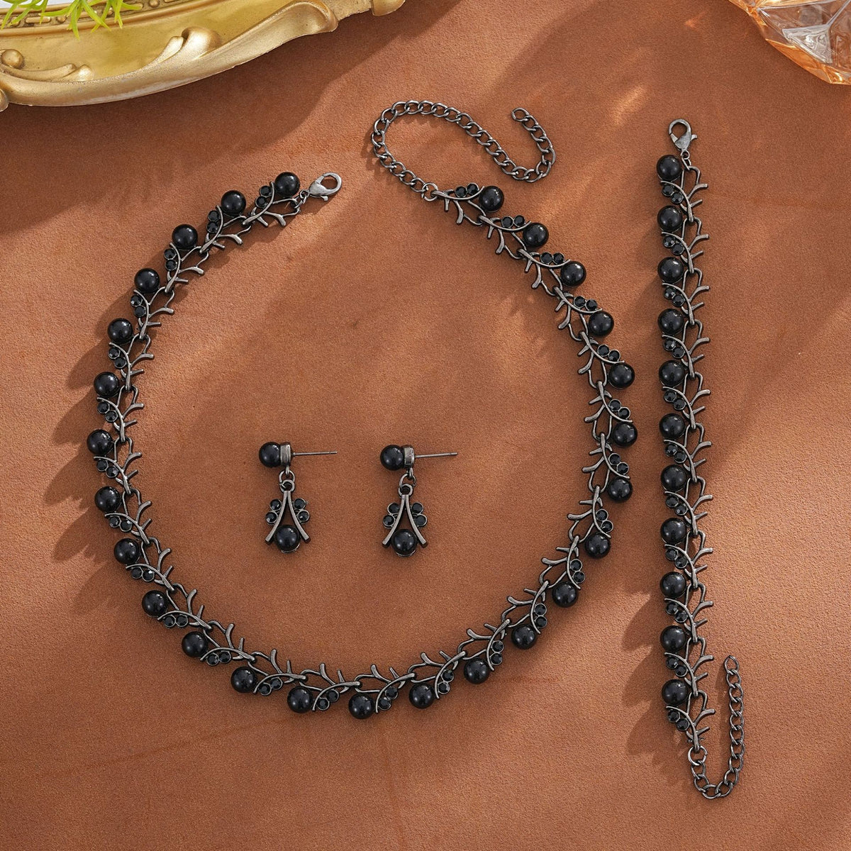 Pearl Rhinestone Vine Necklace Bracelet Earring Set - Gunmetal