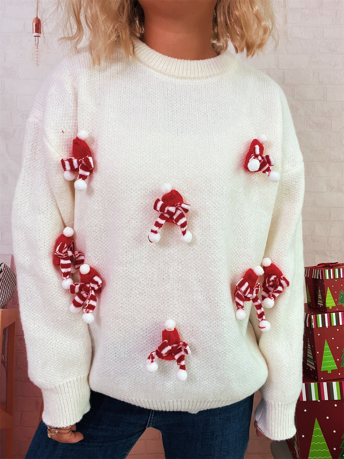 Mini Scarf Applique Crewneck Knit Sweater - White - 6