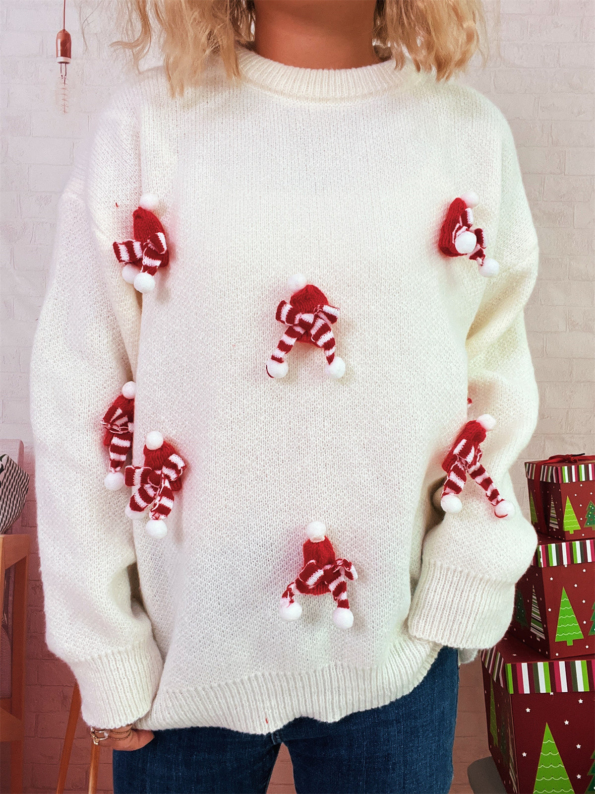 Mini Scarf Applique Crewneck Knit Sweater - White - 7