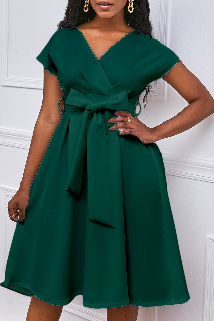 Surplice V-Neck Tie Waist Fit and Flare Midi Dress - Green