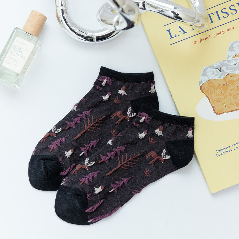 Sheer Mesh Novelty Print Ankle Socks - Black