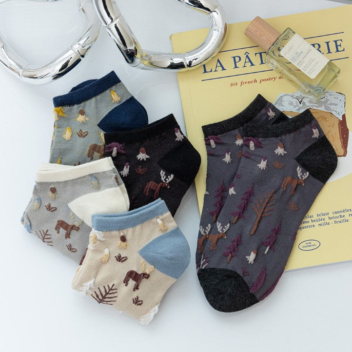 Sheer Mesh Novelty Print Ankle Socks - Blue - 2
