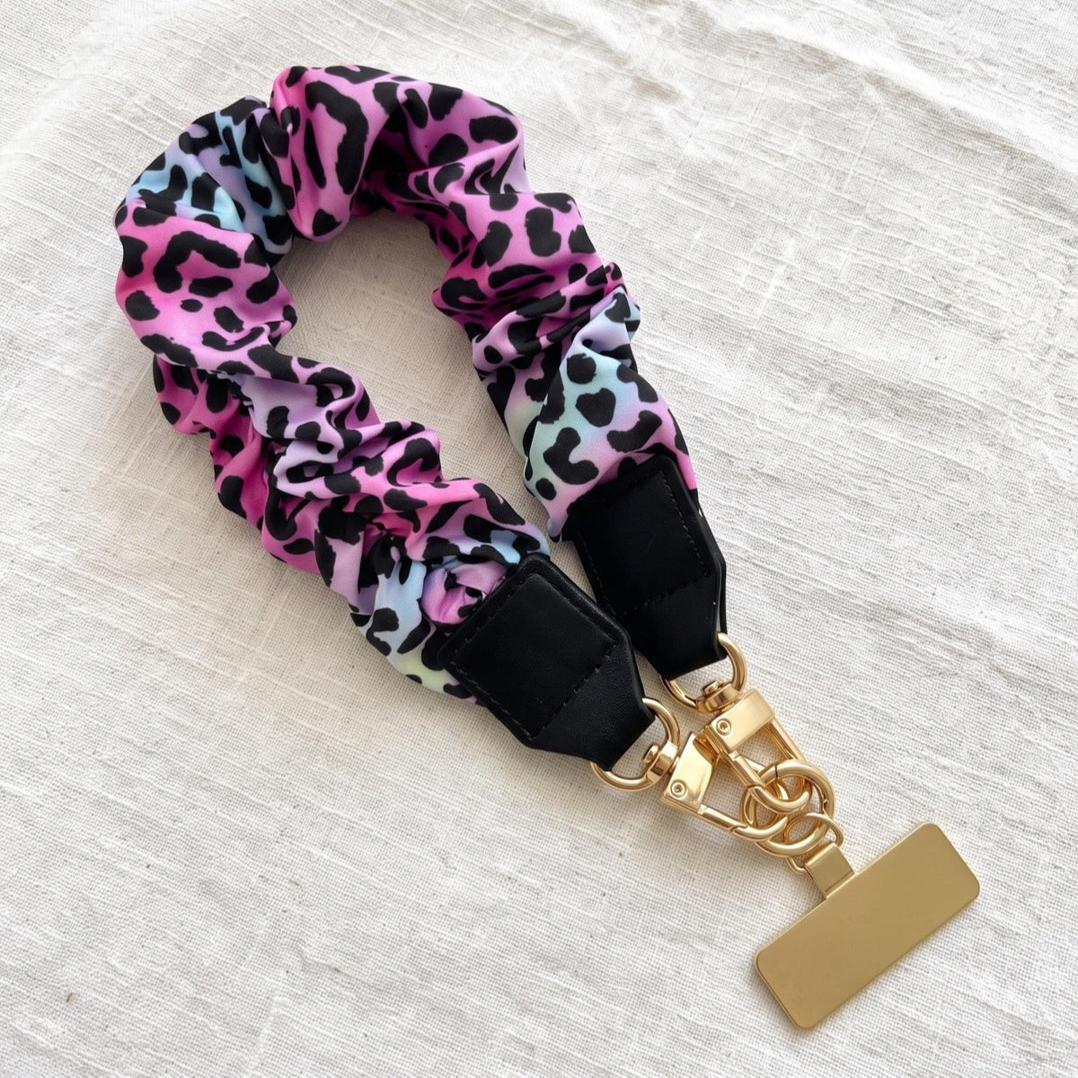 Ruched Scrunchie Wrist Lanyard With Phone Tether - Leopard - 1