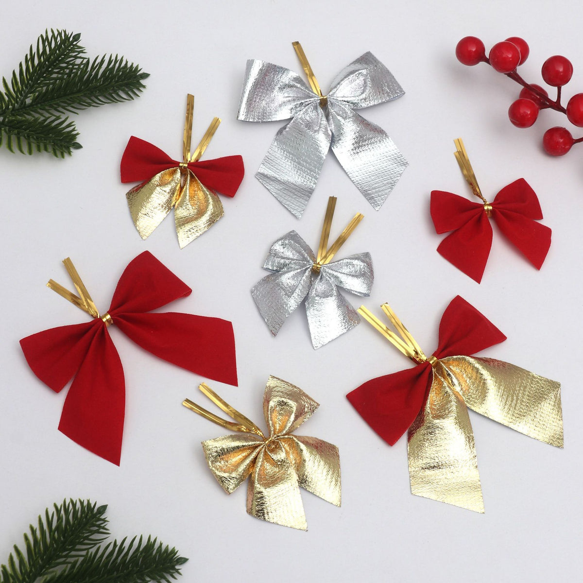 Pre-Tied Christmas Bow Ornaments with Twist Ties
