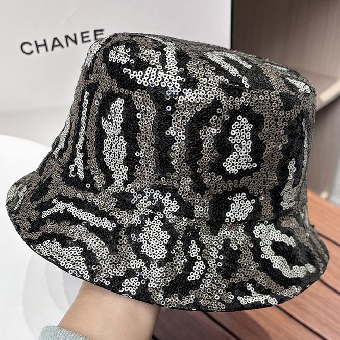 Sequin Leopard Print Bucket Hat - Silvery
