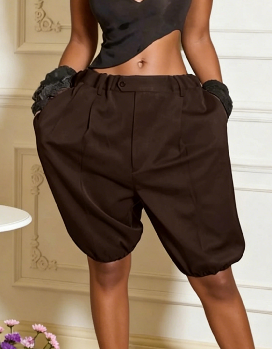 Pleated Bloomer Shorts With Cuffed Hem - Brown