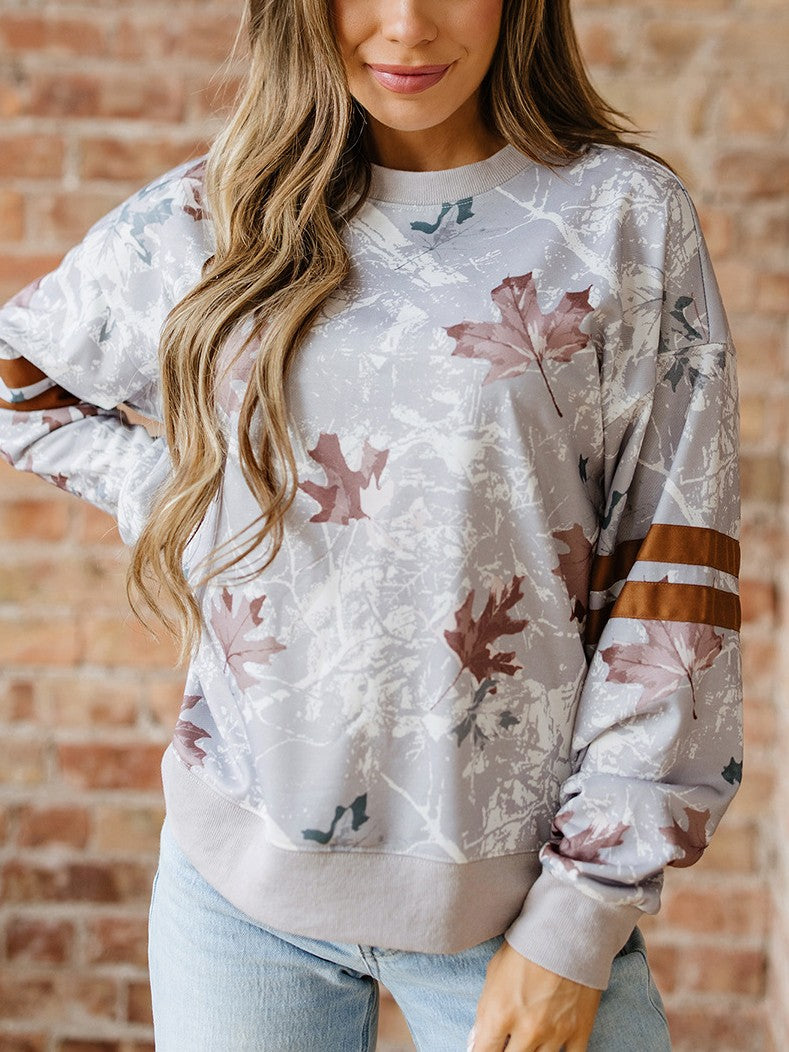 Autumn Leaf Print Sweatshirt With Striped Sleeves - camo - 1