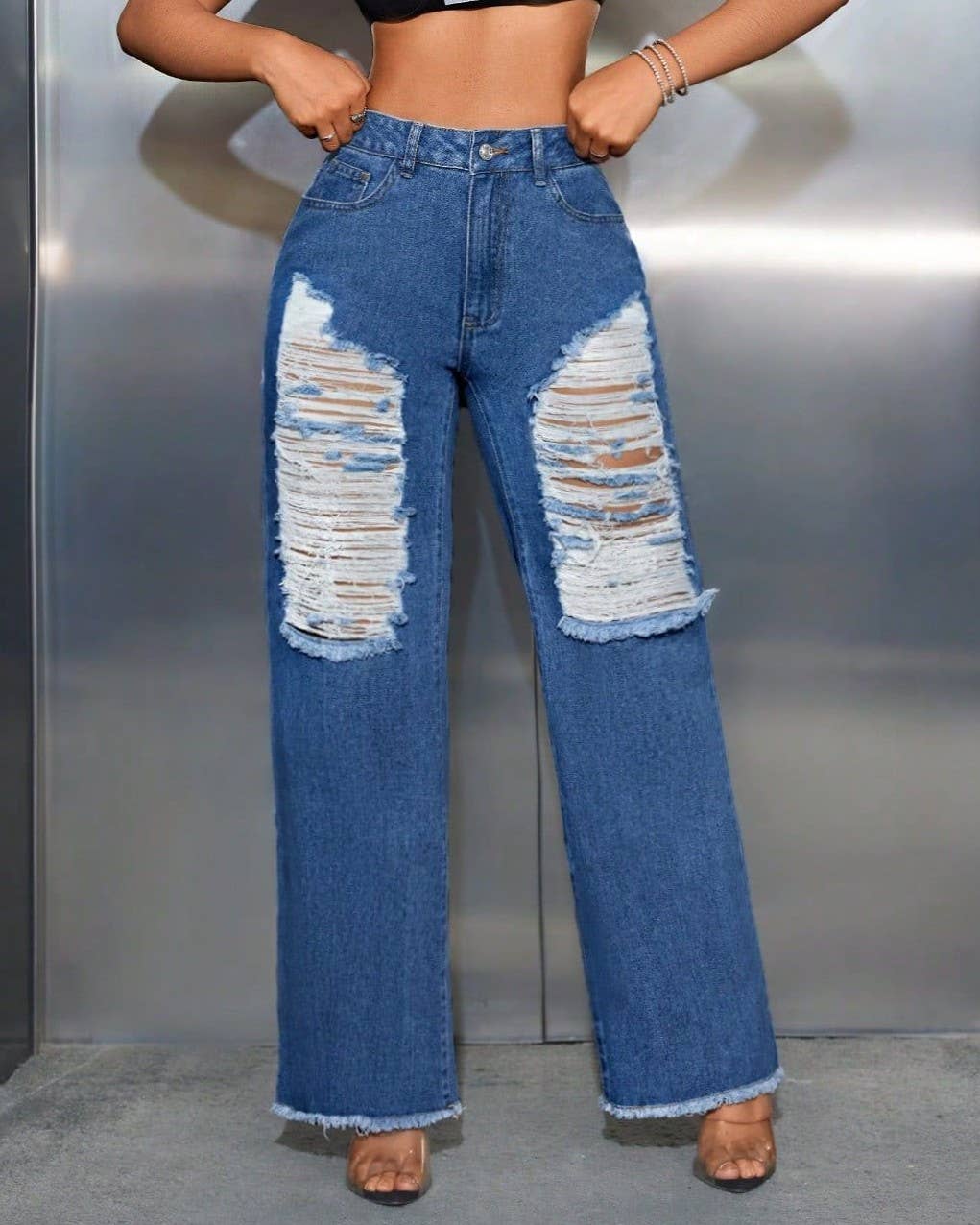 Distressed Wide Leg Jeans With Frayed Hem