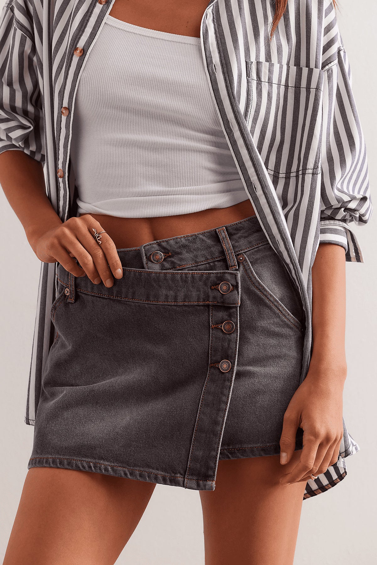 Buttoned Wrap Front Denim Mini Skirt - Grey - 1