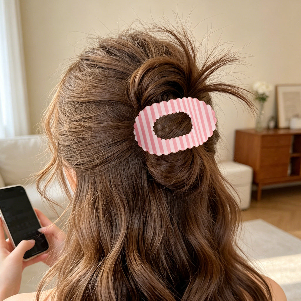 Oversized Hair Claw Clip With Open Center