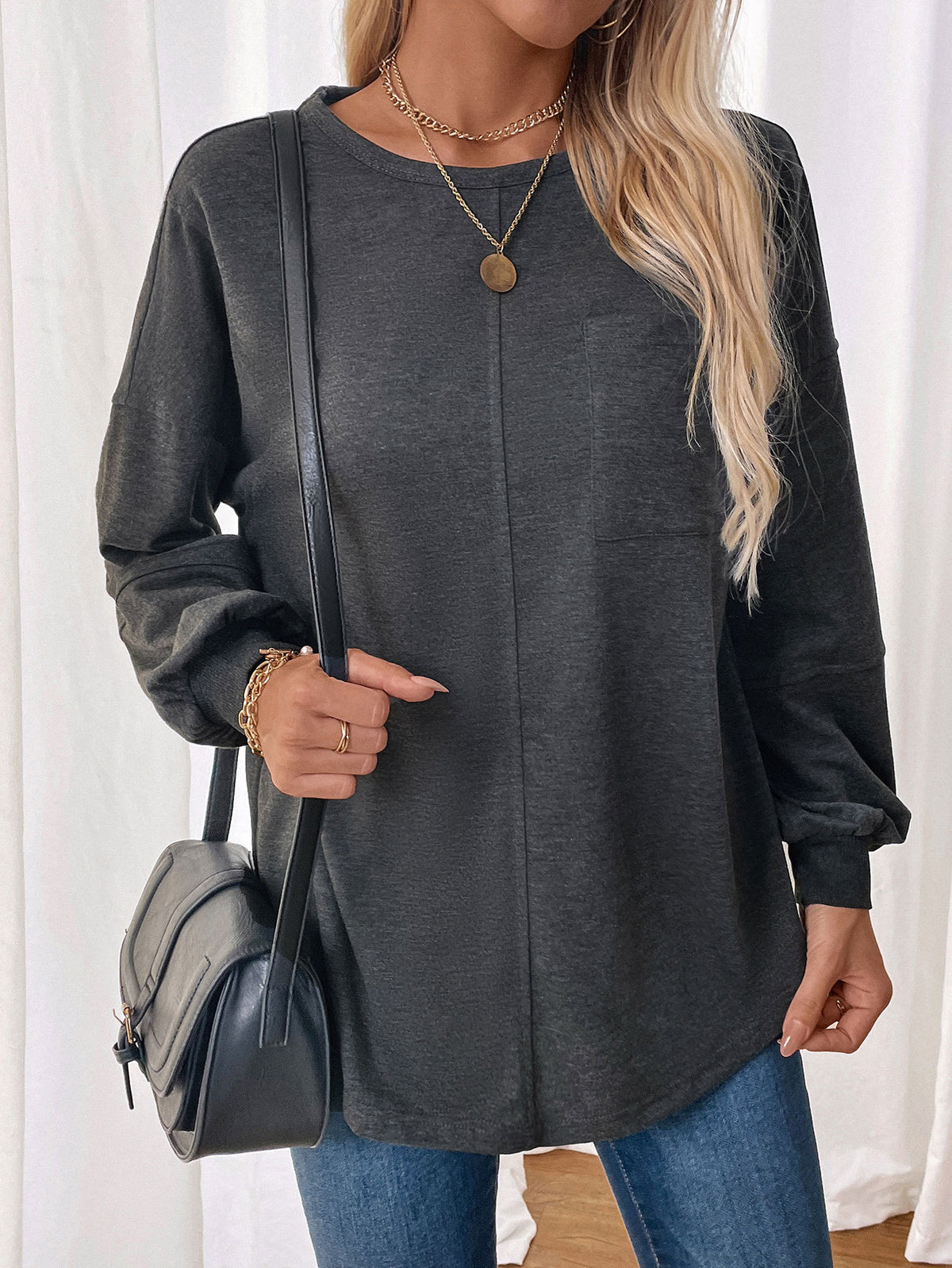Center Seam Slouchy Crewneck Sweatshirt - Black - 2