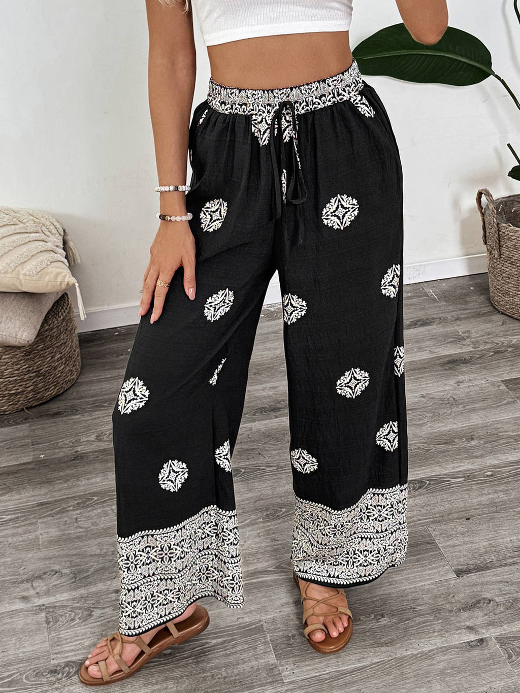 Printed Border Wide Leg Drawstring Pants