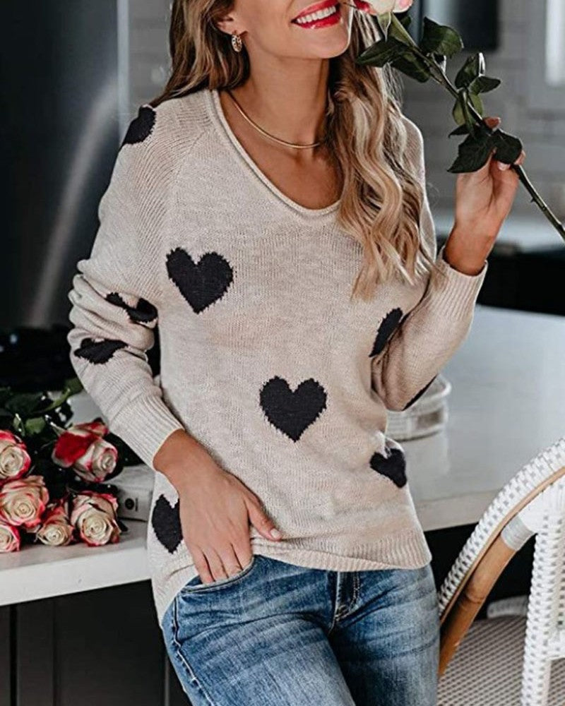 Heart Motif V Neck Pullover Sweater - WhiteBlack
