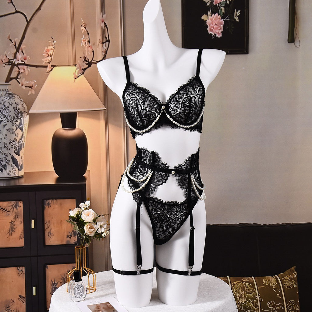 Eyelash Lace Pearl Chain Underwire Garter Set - Black
