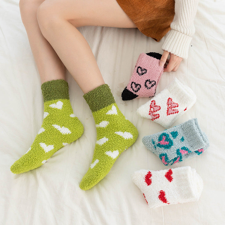 Plush Heart Motif Fluffy Winter Socks - view 3