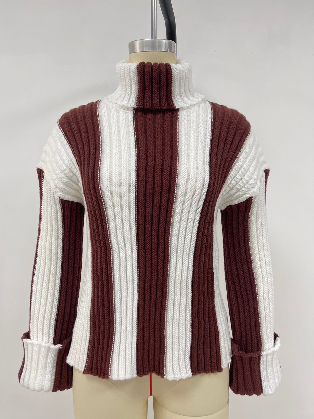 Colorblock Ribbed Turtleneck Knit Sweater - Coffee
