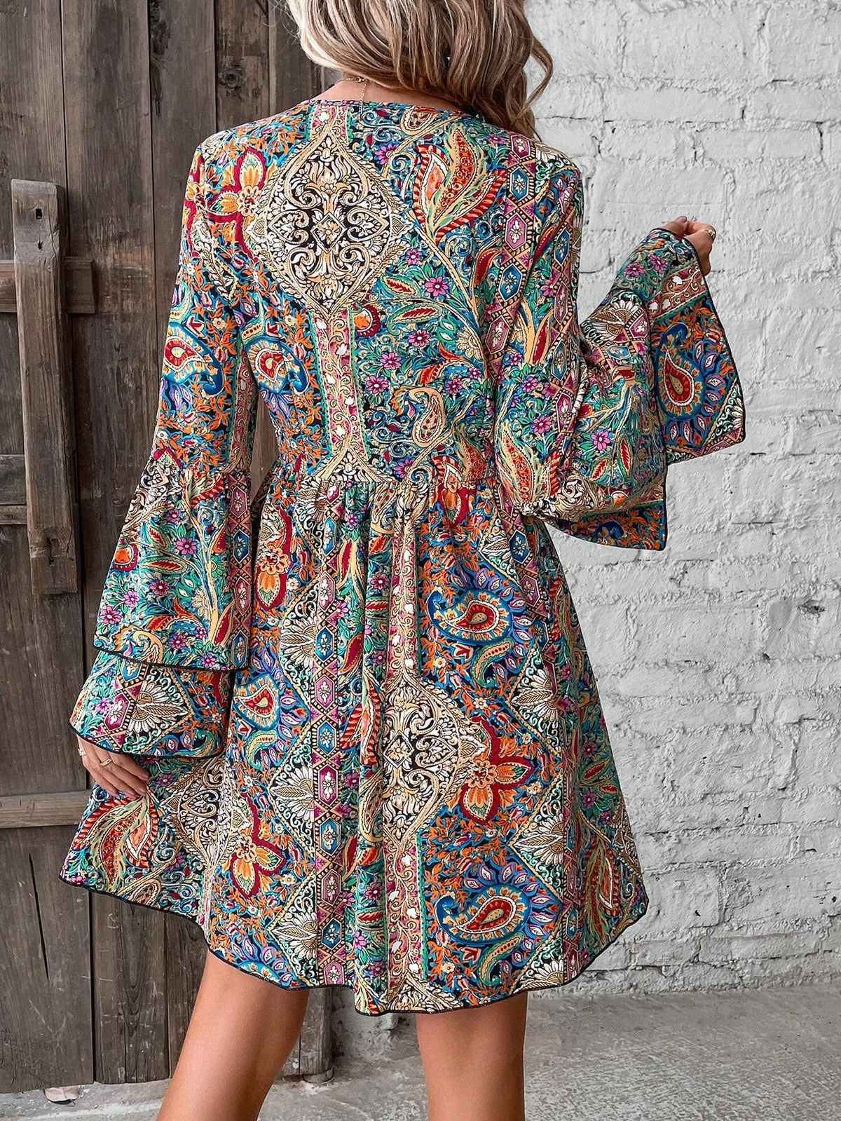 Boho Paisley Bell Sleeve Mini Dress - Decor - 1