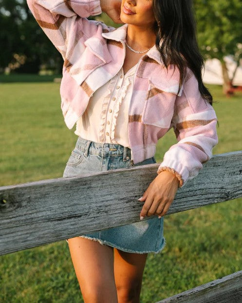 Cropped Plaid Shacket With Buttons - Pink