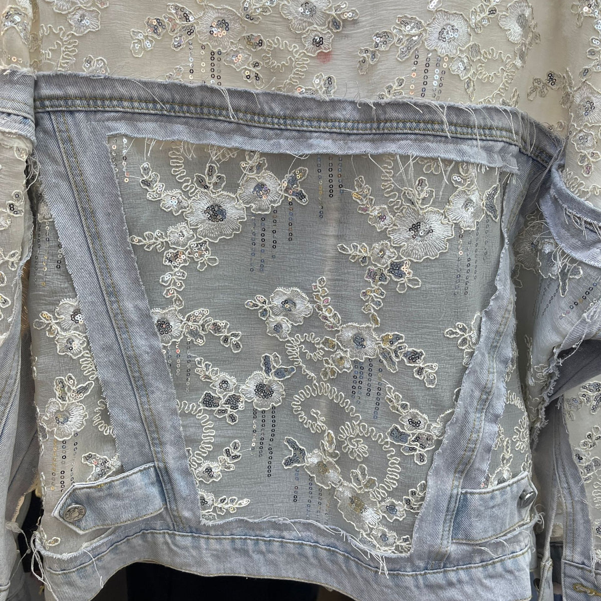 Beaded Floral Sequin Lace Denim Jacket - Blue - 10