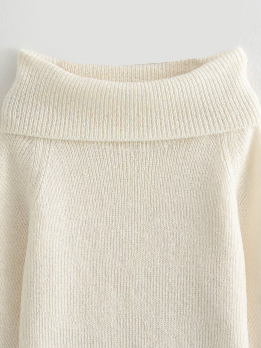 Foldover Off Shoulder Pullover Sweater - White - 2