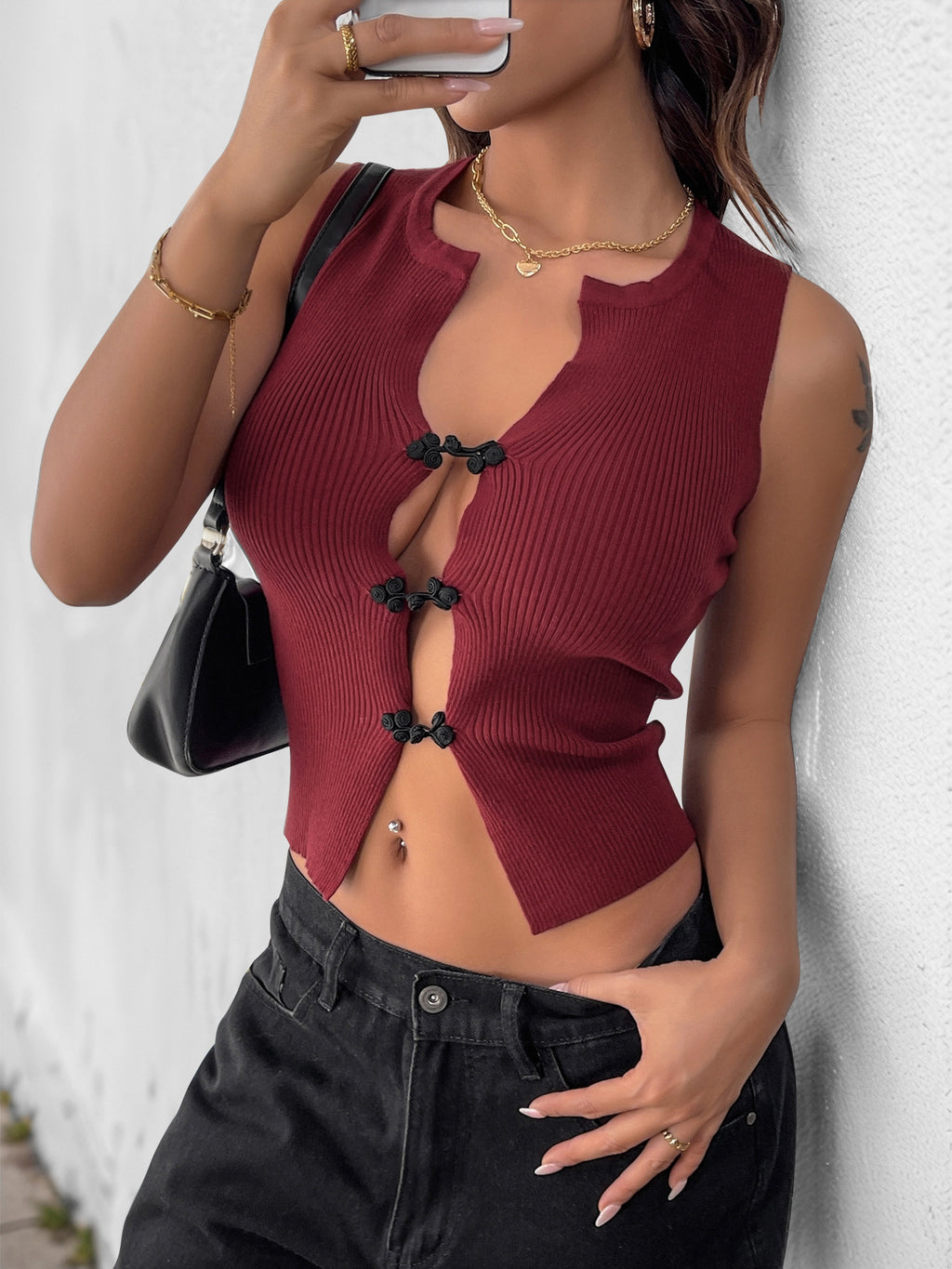 Ribbed Knot Button Cut Out Tank Top - Red - 6