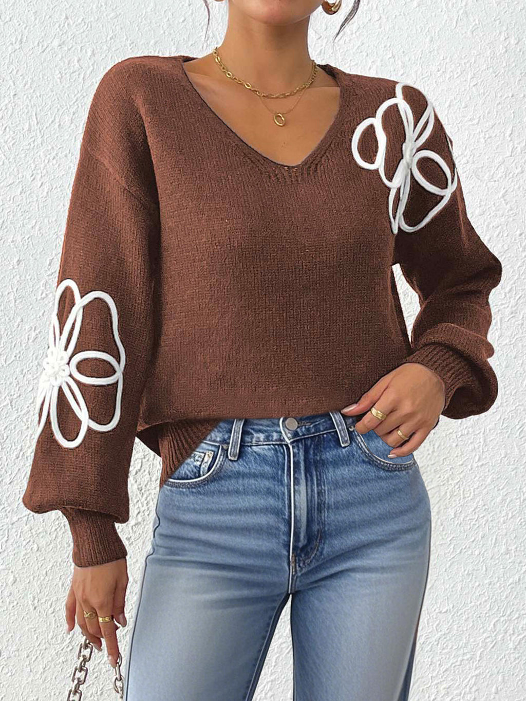 Outline Flower Embroidery V Neck Sweater - Coffee