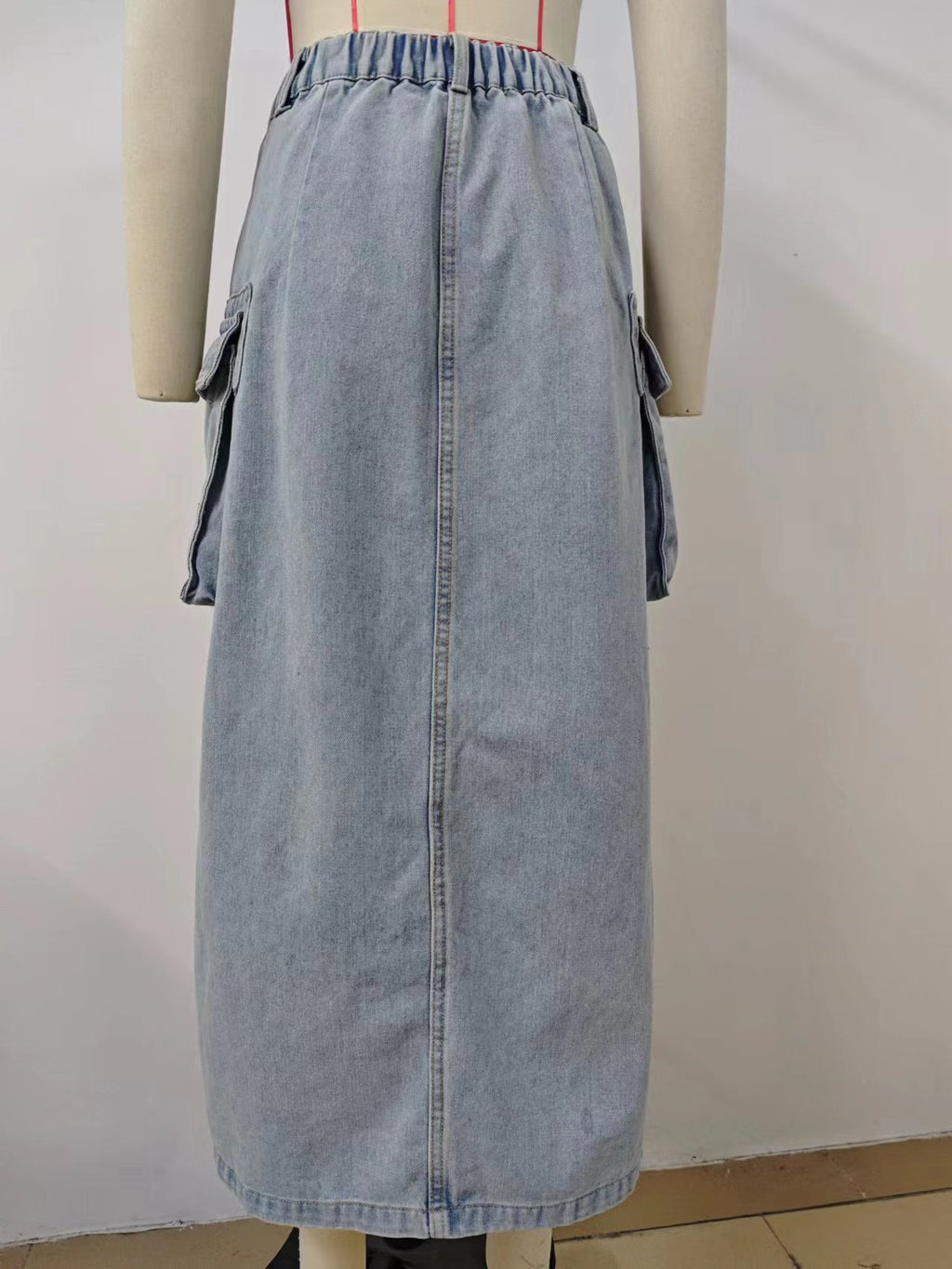 Denim Cargo Midi Skirt With Front Split - Light blue - 6