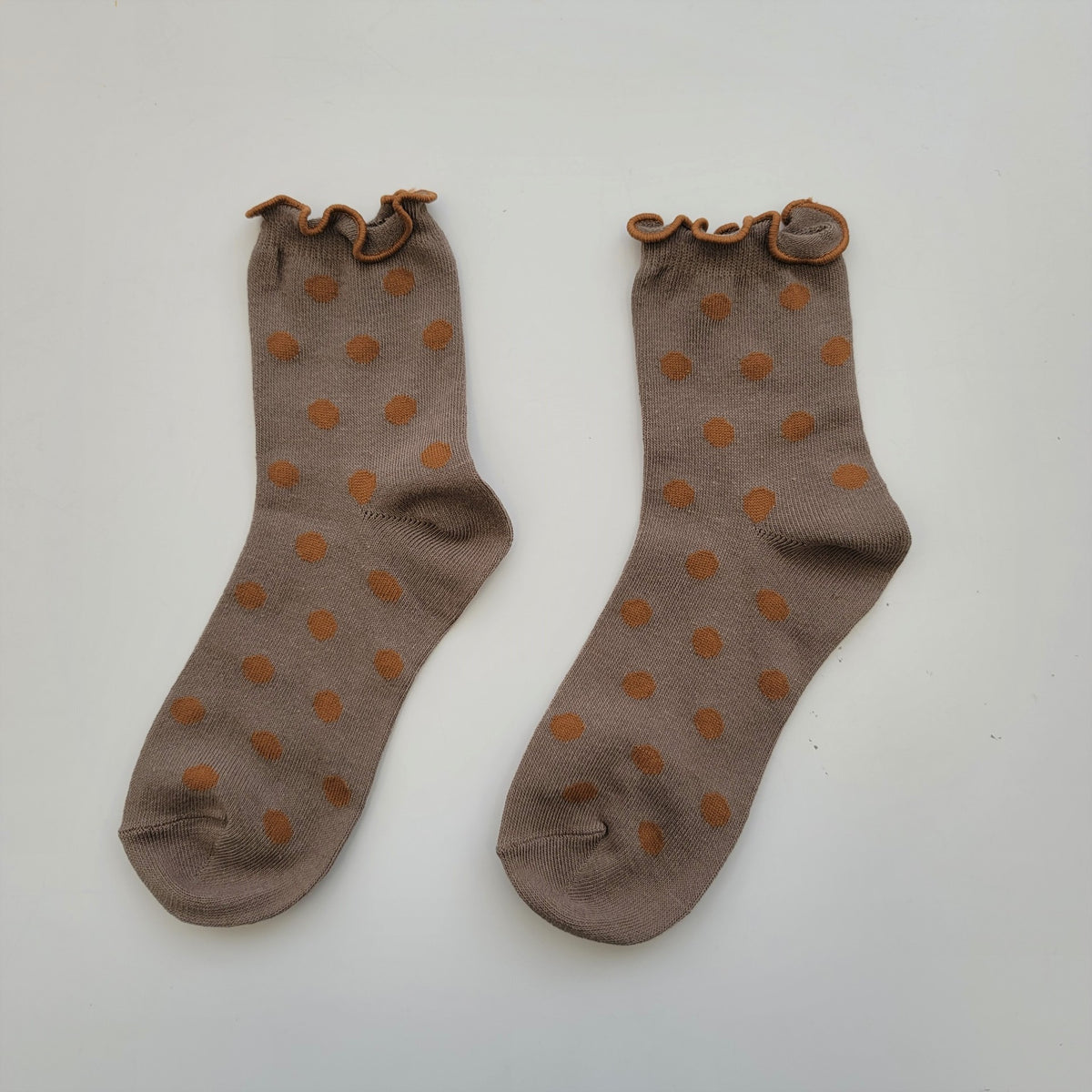 Lettuce Trim Polka Dot Crew Socks - Coffee
