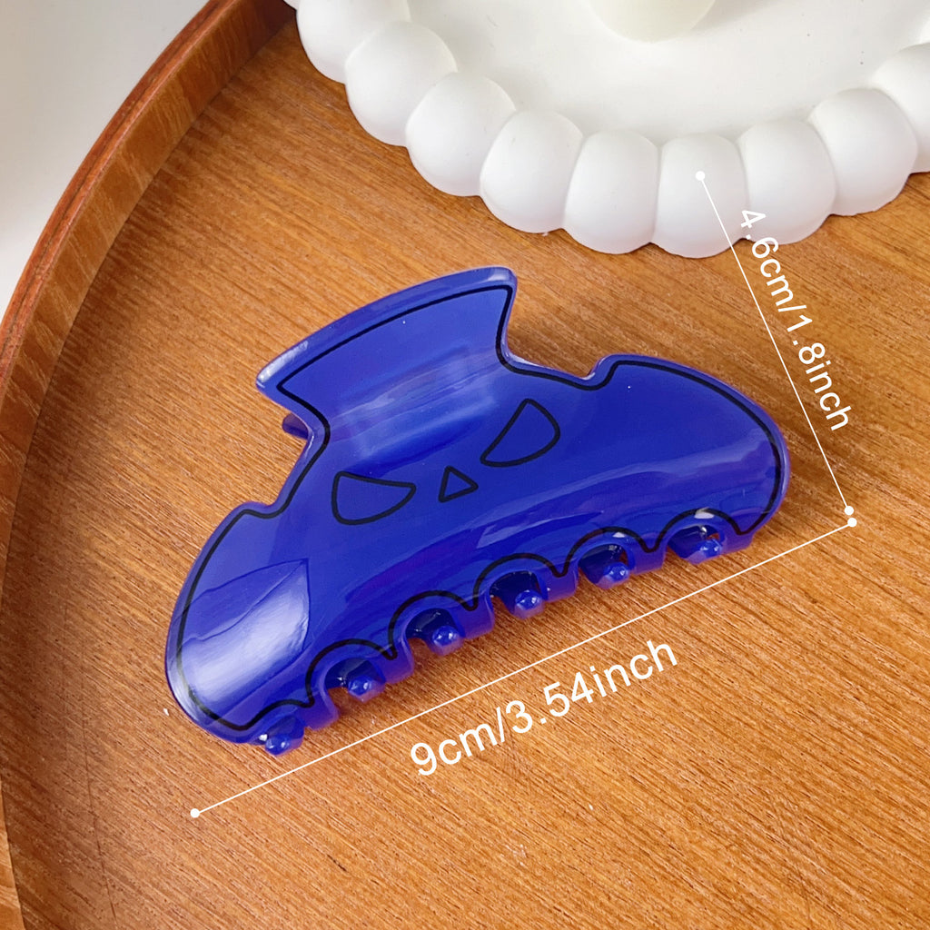 Translucent Hair Claw Clip With Carved Grin - Blue